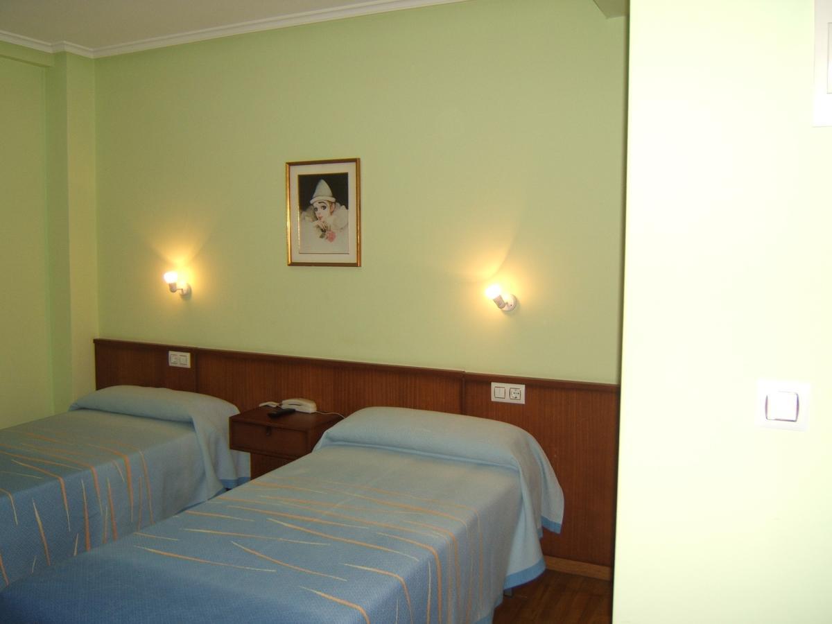 Hotel Severino Ourense Exterior photo